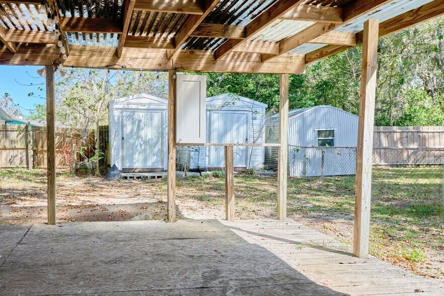 Building Photo - 395 Arora Blvd