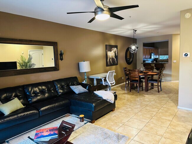 Building Photo - 7609 E Indian Bend Rd