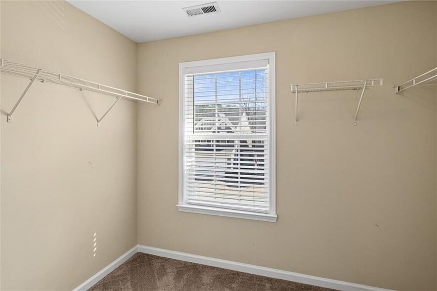 Building Photo - 513 Constellation Overlook SW