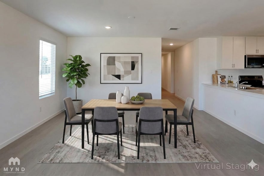 Building Photo - 328 Pacific Waters