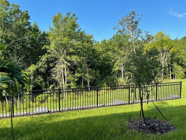 Building Photo - 16447 Bird of Paradise Ave