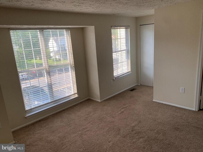 Building Photo - 108 Wood Duck Cir