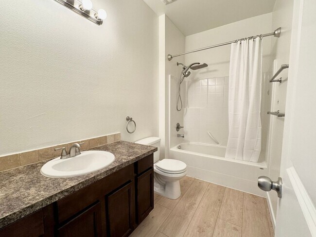 Building Photo - 1729 Cyrene Dr NW