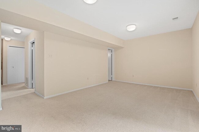 Building Photo - 11740 Stonegate Ln