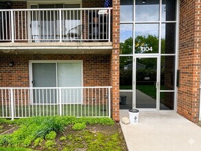 Building Photo - 1104 Mercury Dr