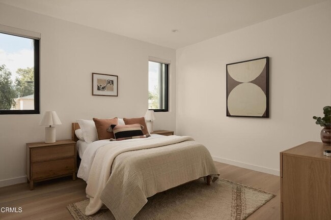 Building Photo - 11638 Kling St