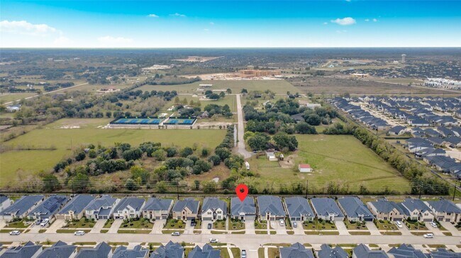 Building Photo - 5042 Albany Shores Ln