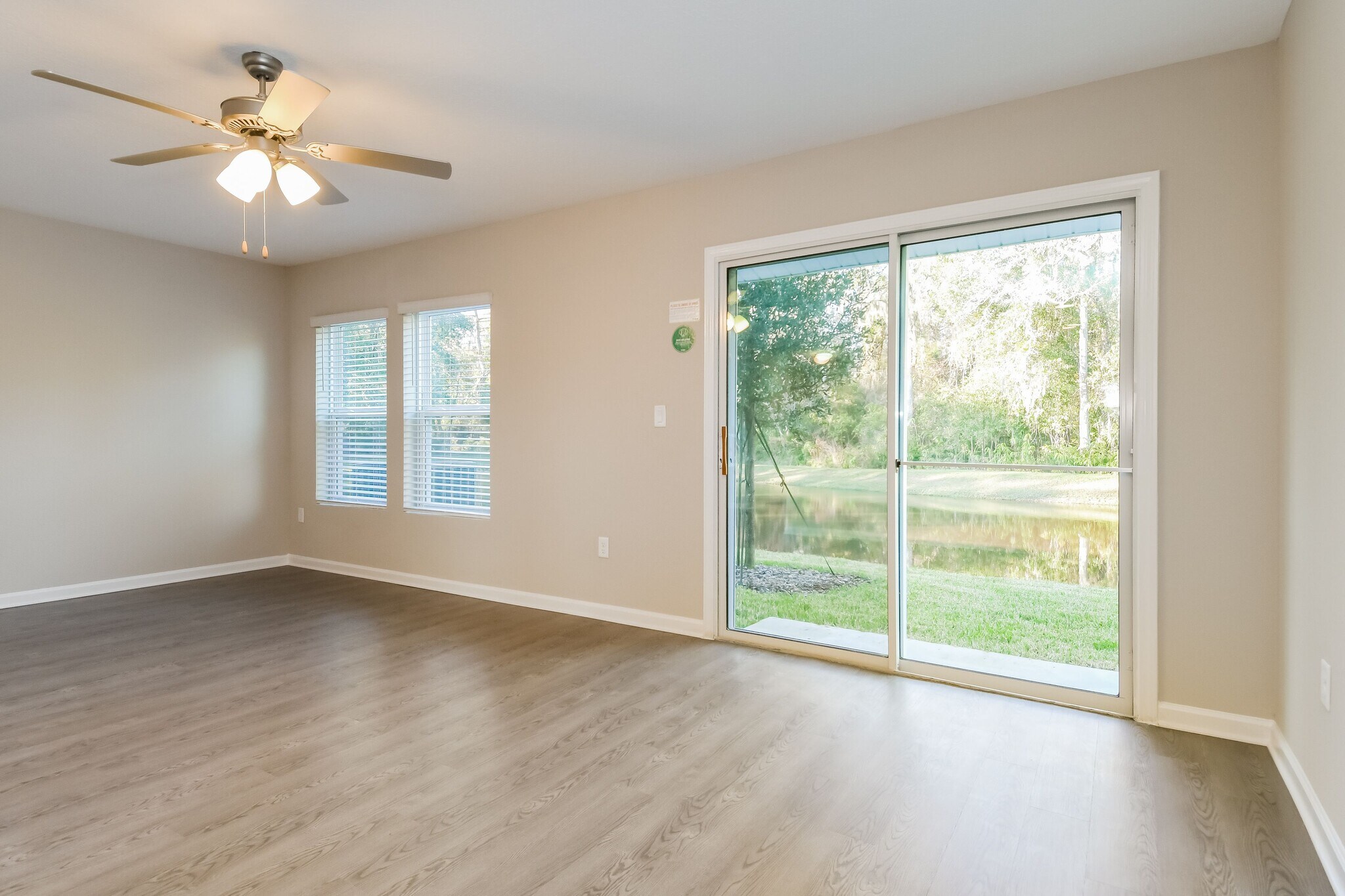 Building Photo - 783 Henley Ct