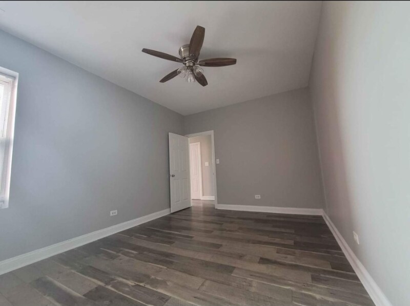 Building Photo - 527 N Homan Ave.