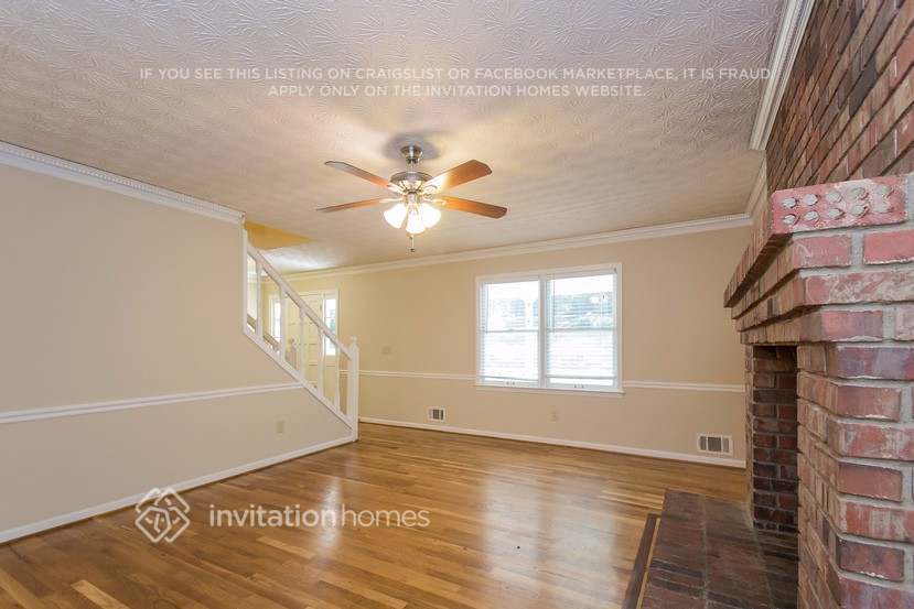Building Photo - 4333 Alison Jane Dr NE