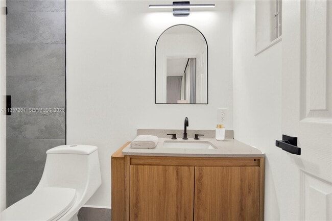 Building Photo - 51 NE 56th Ct