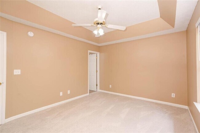Building Photo - 102 Timber Ridge Dr