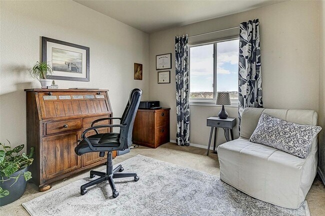 Building Photo - Back to school MOVE IN SPECIAL $250.00 OFF...