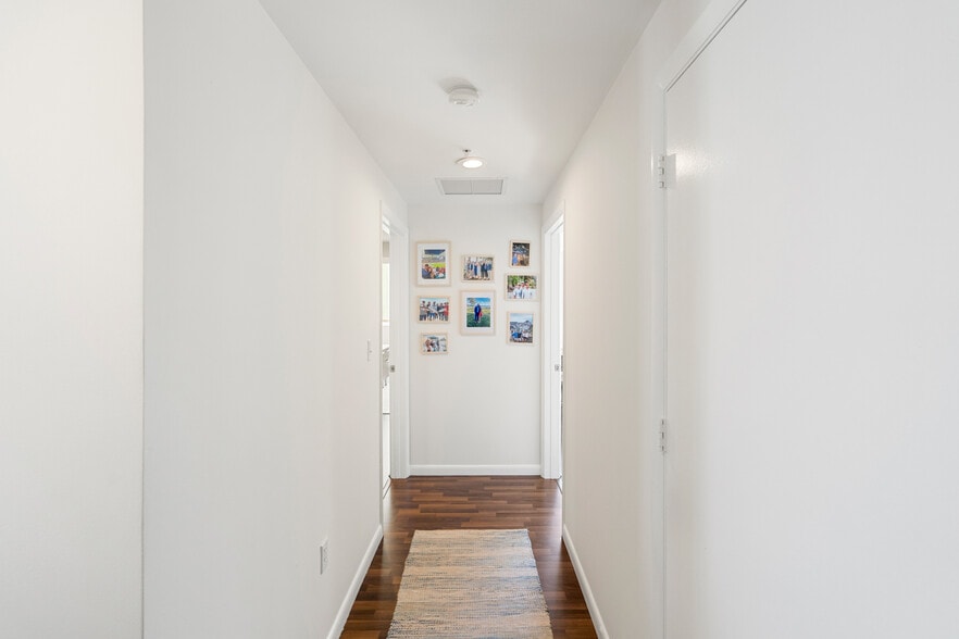 Building Photo - 244 Biscayne Blvd