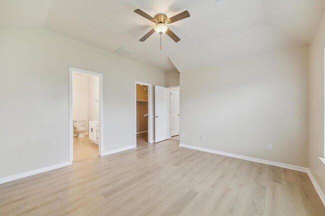 Building Photo - 25111 Florina Ranch Dr