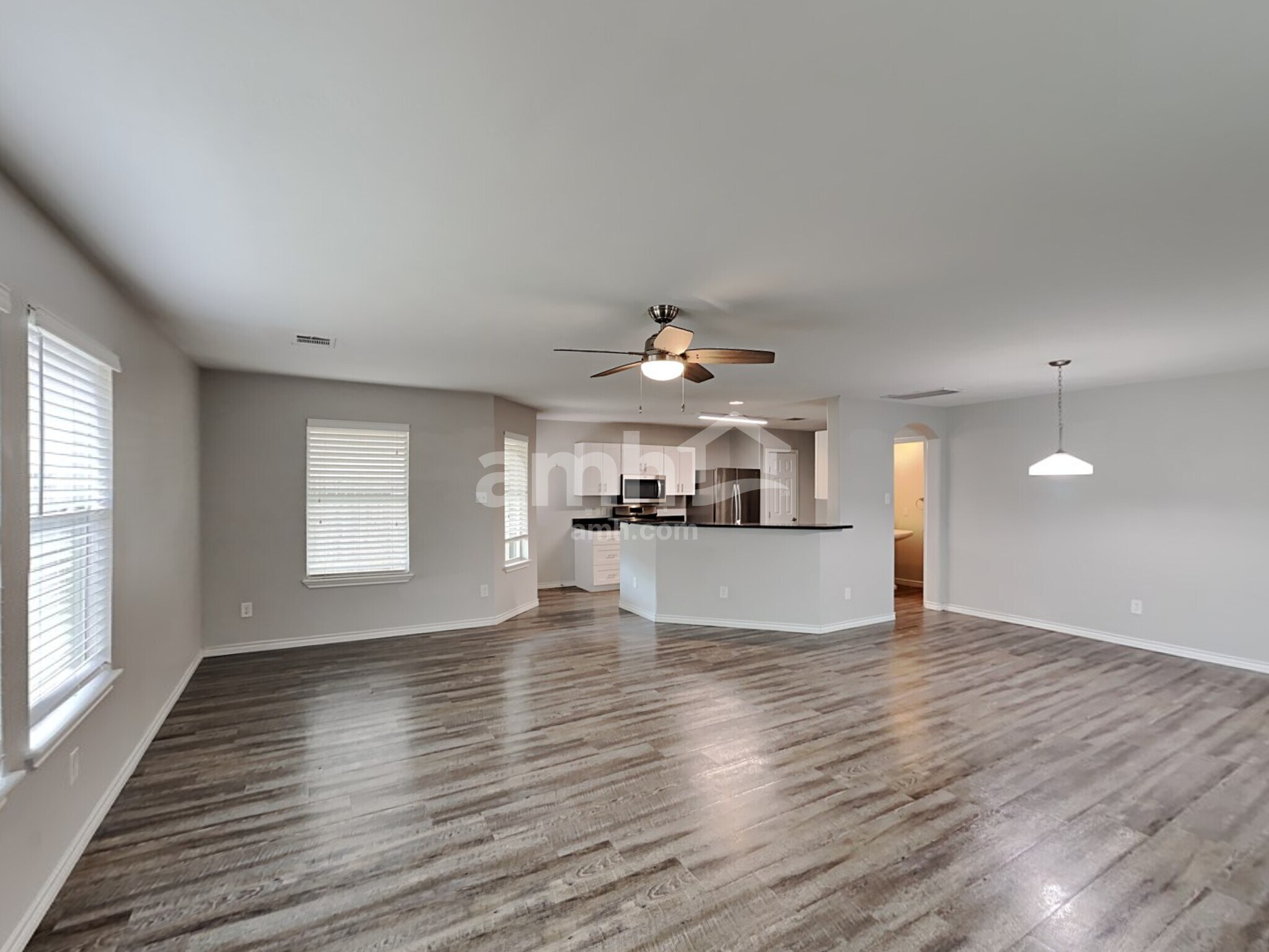 Building Photo - 13323 Ambrosa Dr