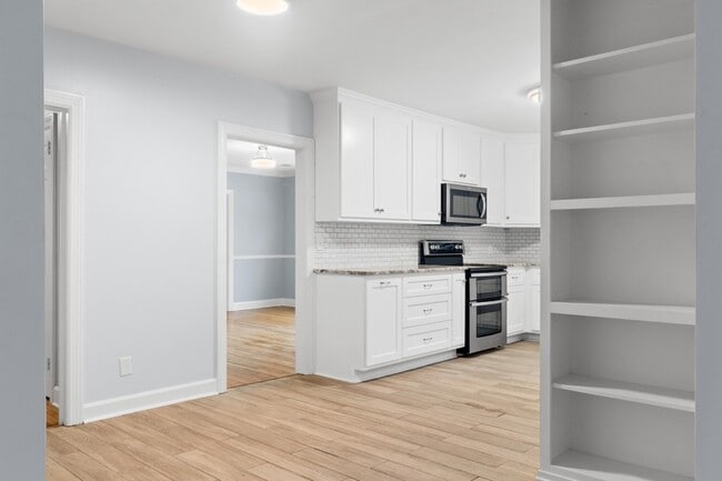 Building Photo - 1215 Trotwood Ave