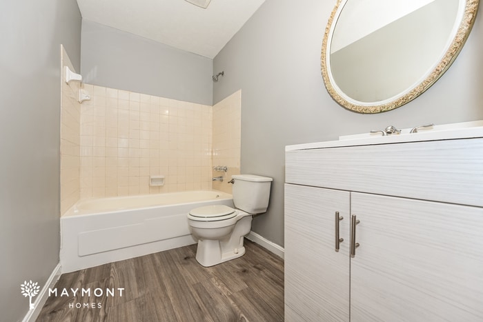 Building Photo - 11720 Elkwood Dr