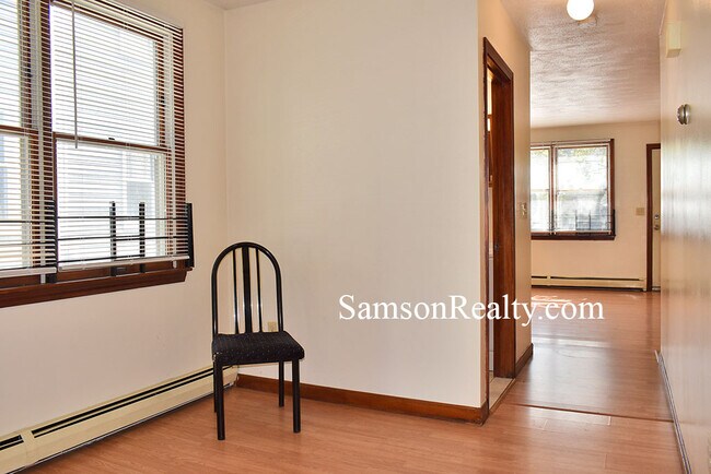 Building Photo - 112 Oakland Ave