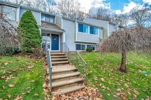 Building Photo - 43 Brookwood Dr