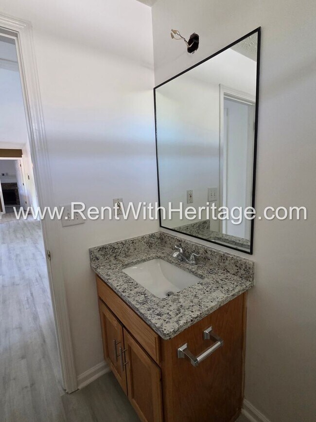 Building Photo - Amazing 3 Bedroom/ 2 Bath Home / Semi Finished Basement /  Exercise Room or Flex Room / Beautiful...