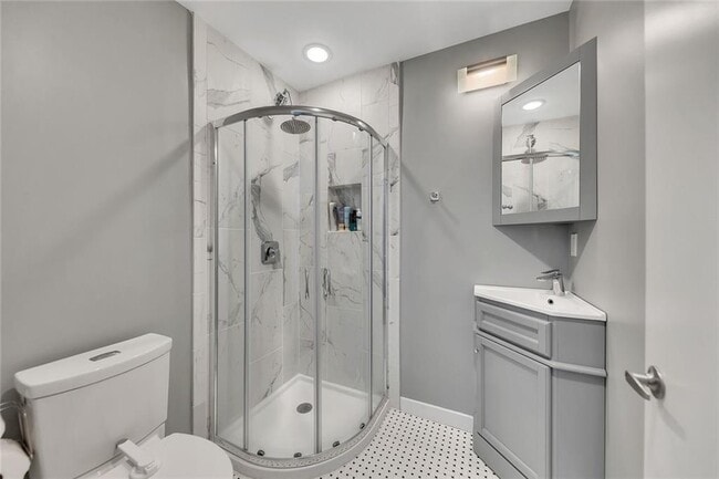Building Photo - 1213 Van Allen Mews NW
