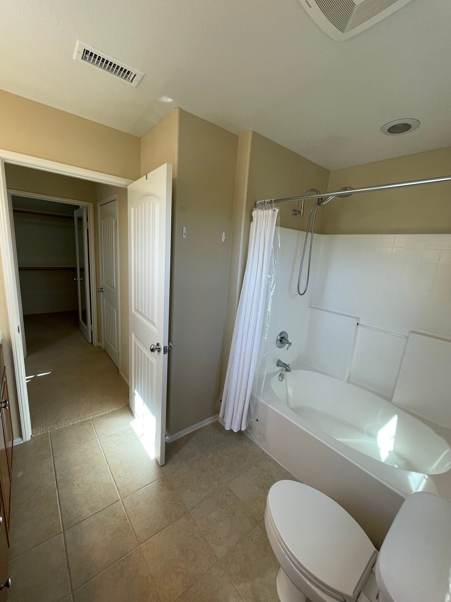 Building Photo - 11509 Amalfi Way