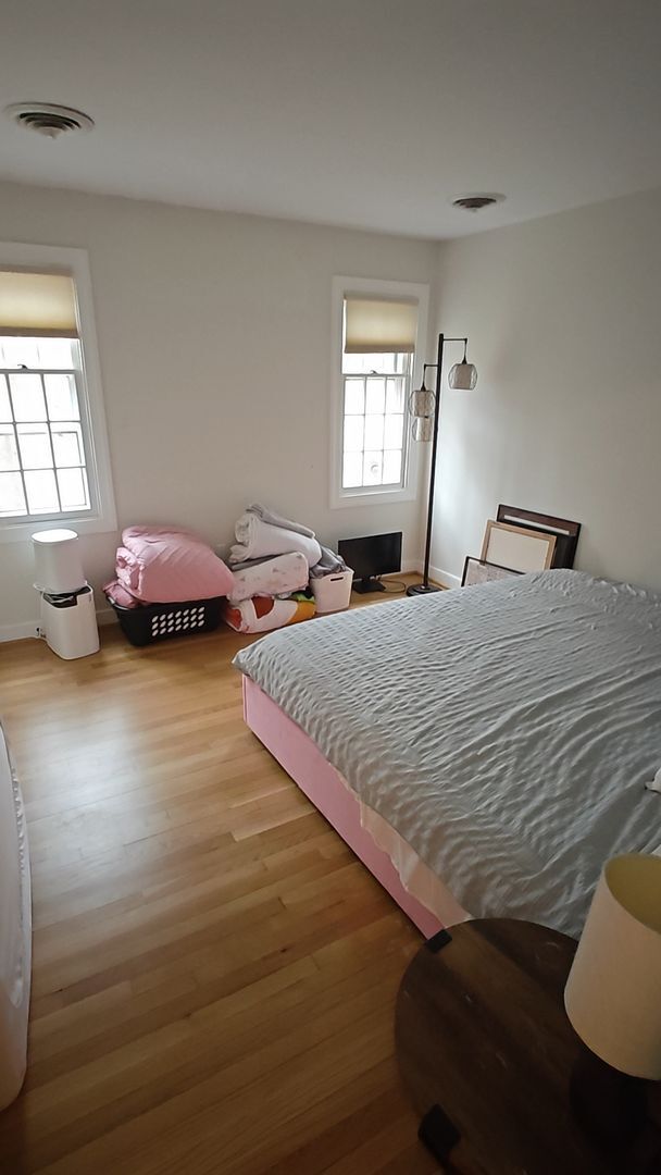 Building Photo - New renovation with River access in Midlothian