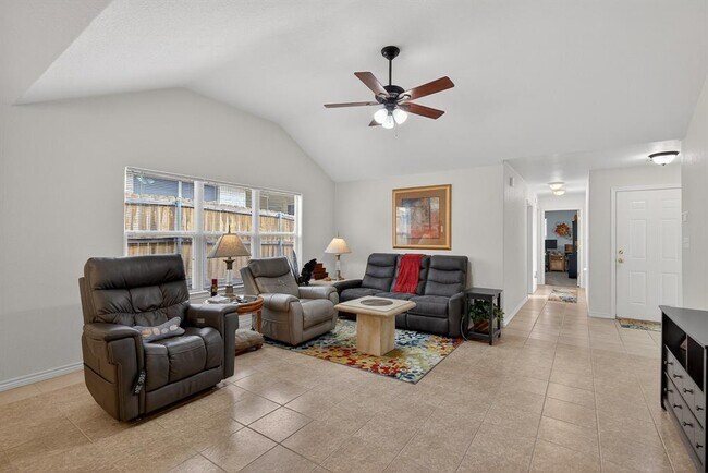 Building Photo - 268 Braeburn Cir
