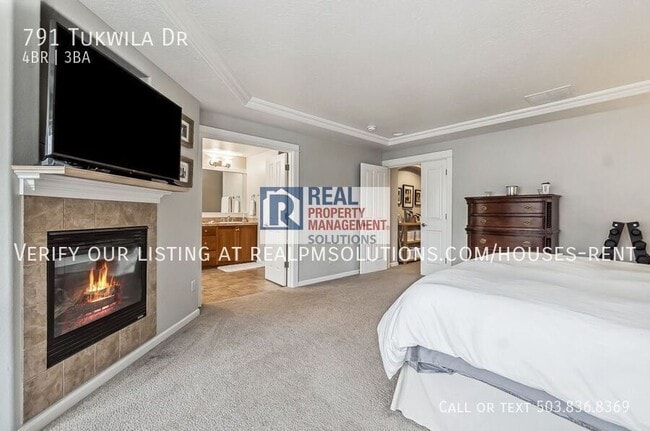 Building Photo - 791 Tukwila Dr