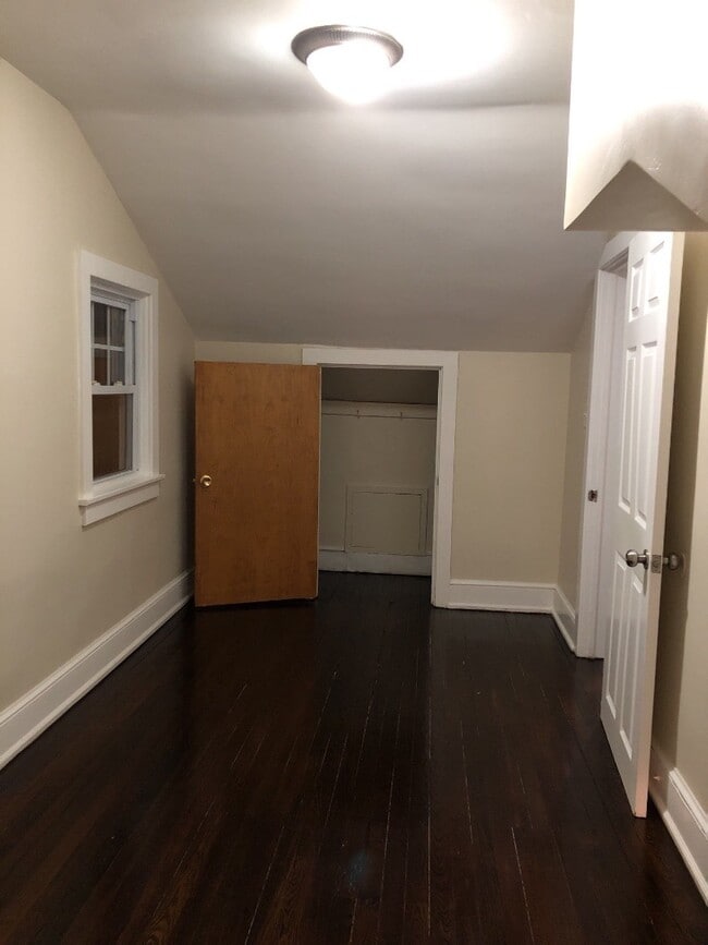 Building Photo - 1327 White Horse Pike