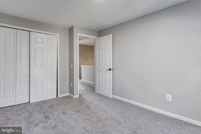 Building Photo - 304 Crescendo Way