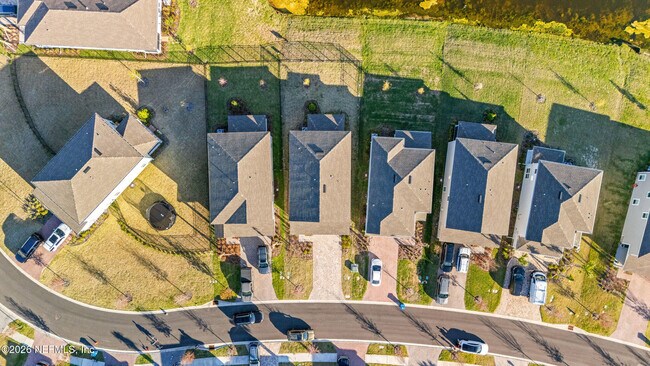 Building Photo - 181 Buffalo Ct