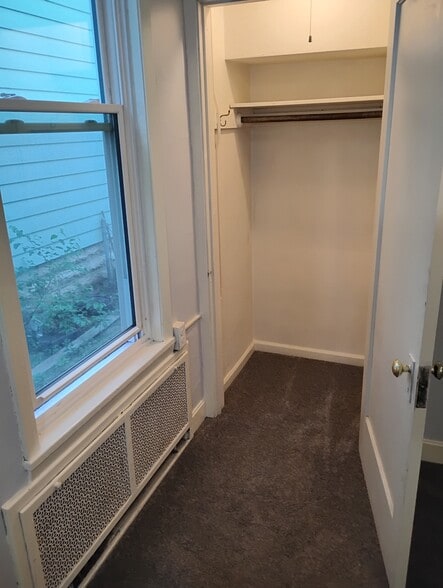 BR closet - 2301-2303 W McKinley Ave