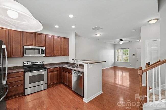 Building Photo - 13983 Singleleaf Lane