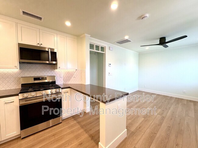 Building Photo - 4673 32nd St