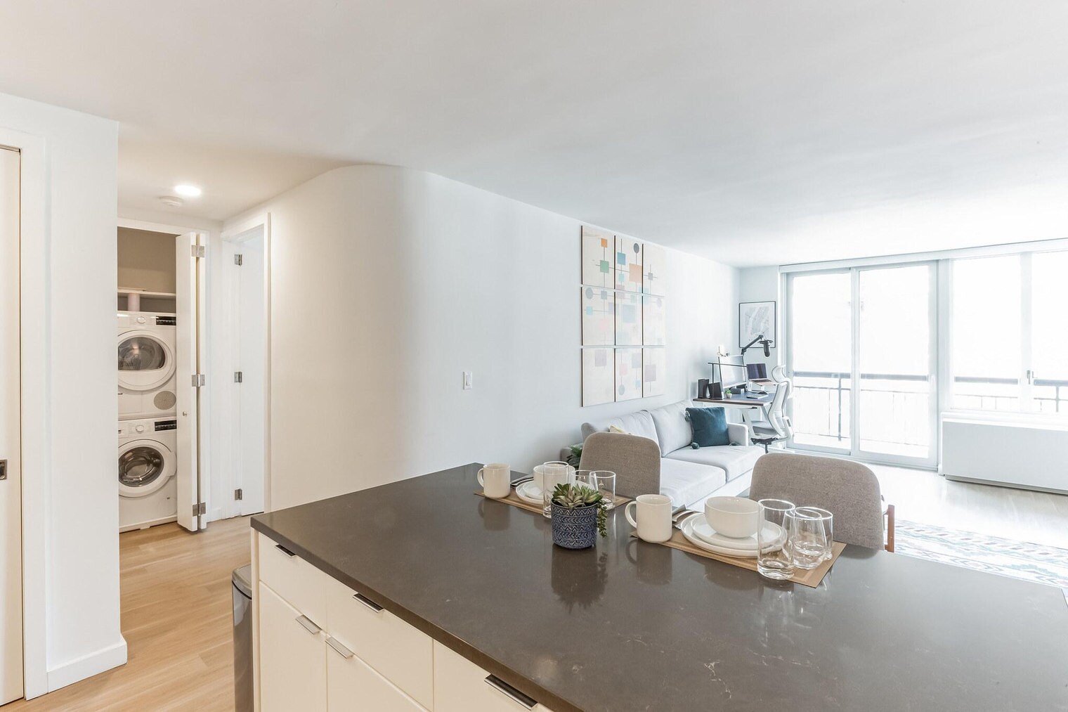 Building Photo - 64B W 37th St