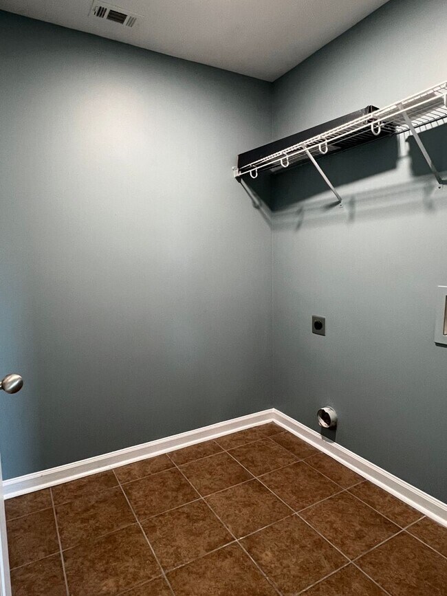 Building Photo - Home for rent in Prattville