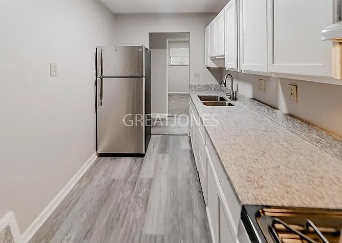 Building Photo - 155 Ben Nevis Rd