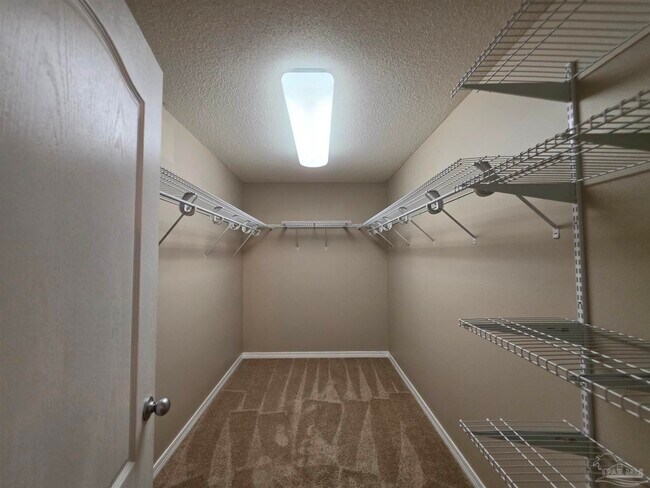 Building Photo - 5963 Ashton Woods Cir