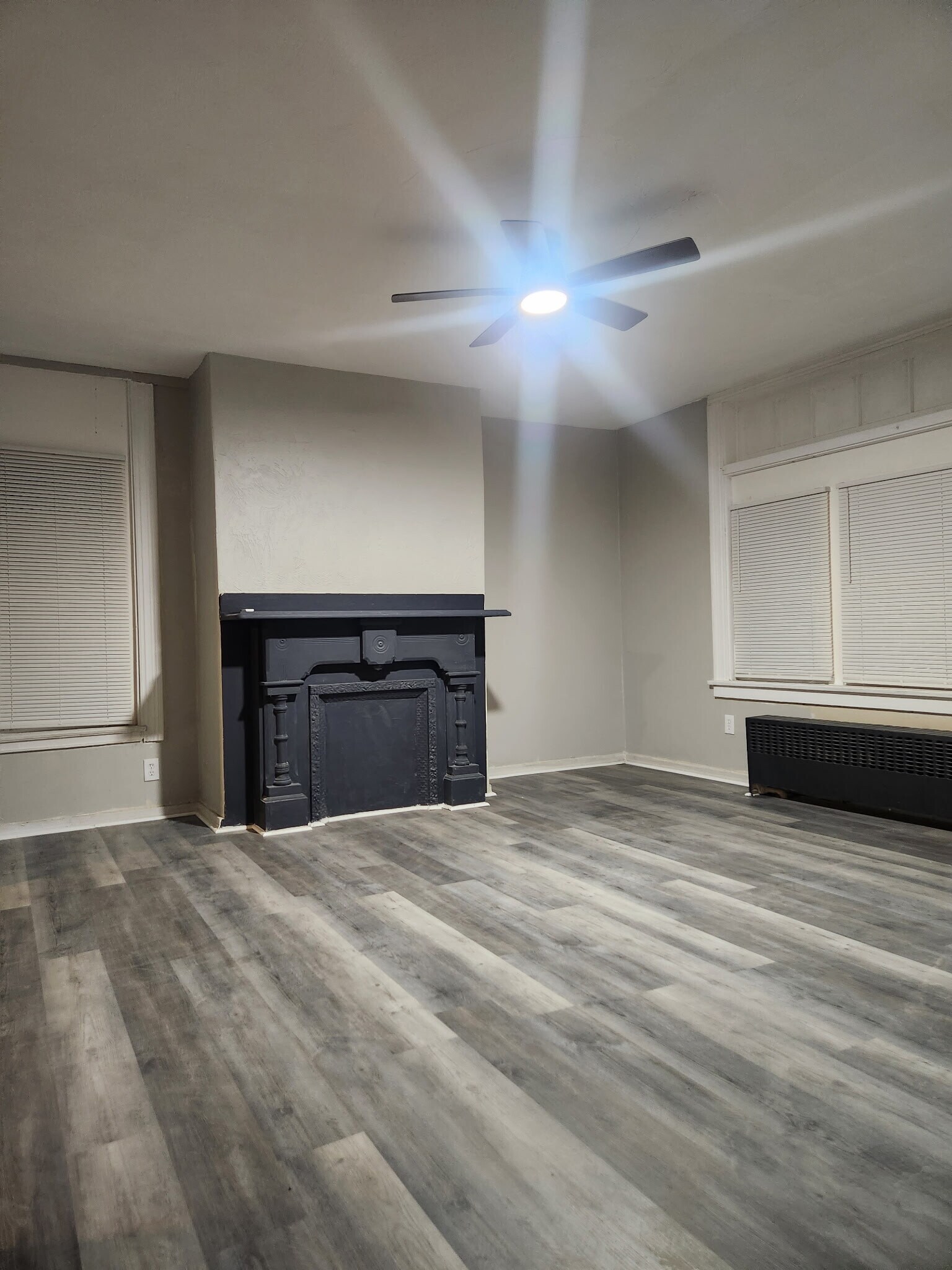 Building Photo - 147 Jucunda St