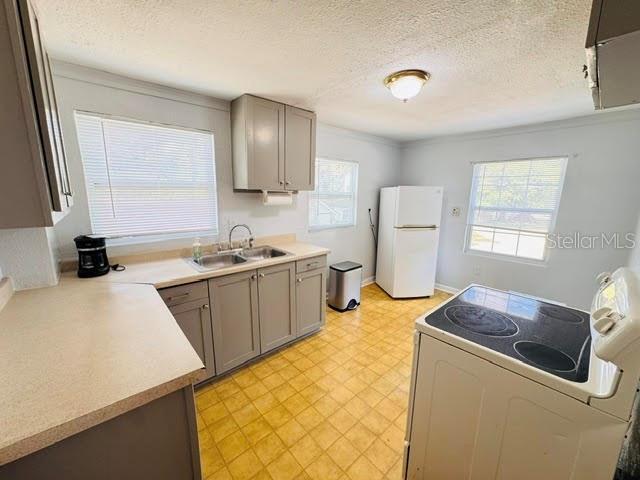 Building Photo - 2722 Sunrise Ct