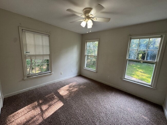 Building Photo - Shreveport Home For Rent
