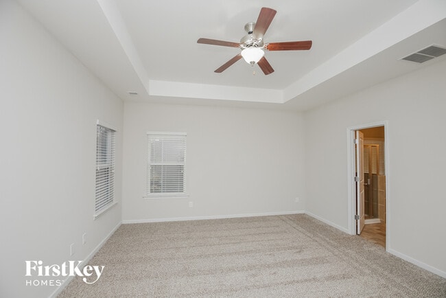 Building Photo - 388 Berkleigh Trails Dr