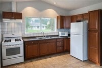 Building Photo - 494 Alta Mesa Dr