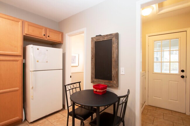 Building Photo - 1909 W. 47th Terr