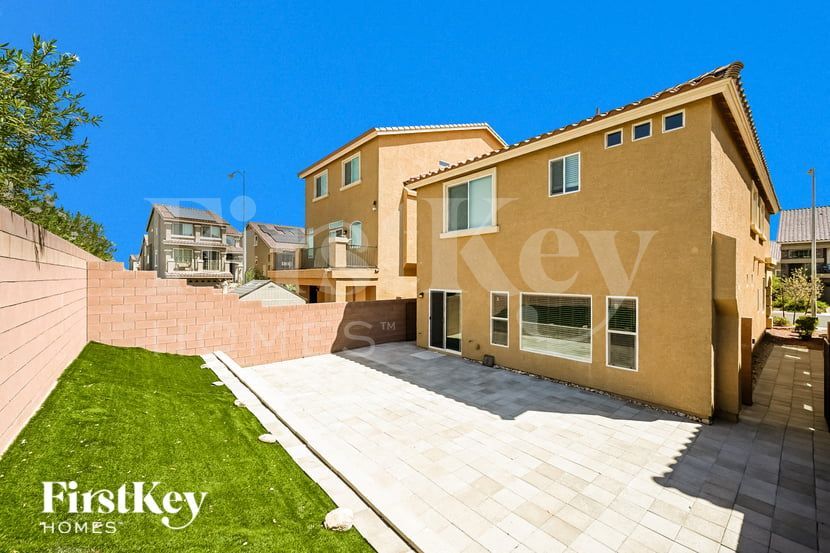 Building Photo - 7279 River Star Ct