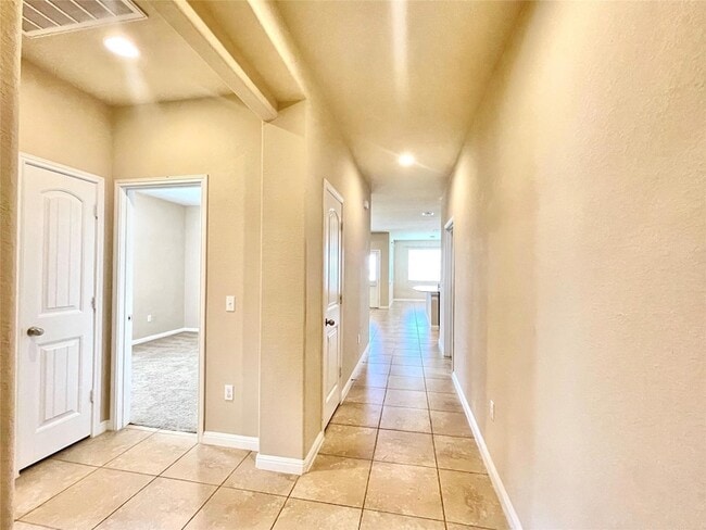 Building Photo - 16412 Vescovo Ln