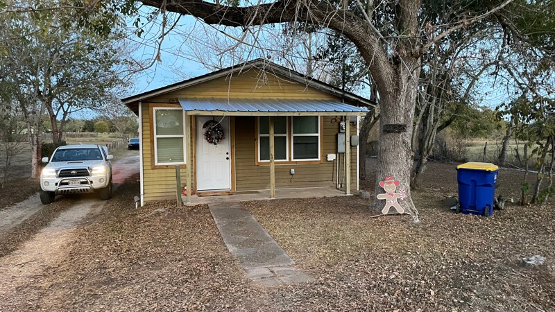 Building Photo - 1126 Seydler St