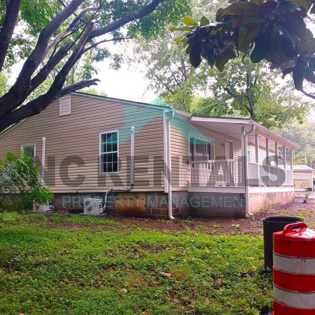Building Photo - 4408 Edgemore Rd